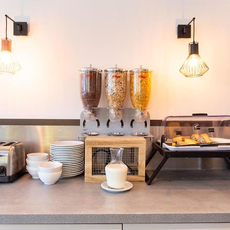 Clarion Aparthotel Toulouse Blagnac Airport Bagian luar foto