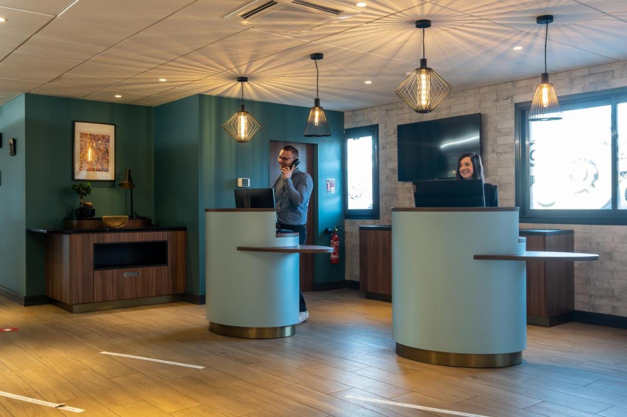 Clarion Aparthotel Toulouse Blagnac Airport Bagian luar foto