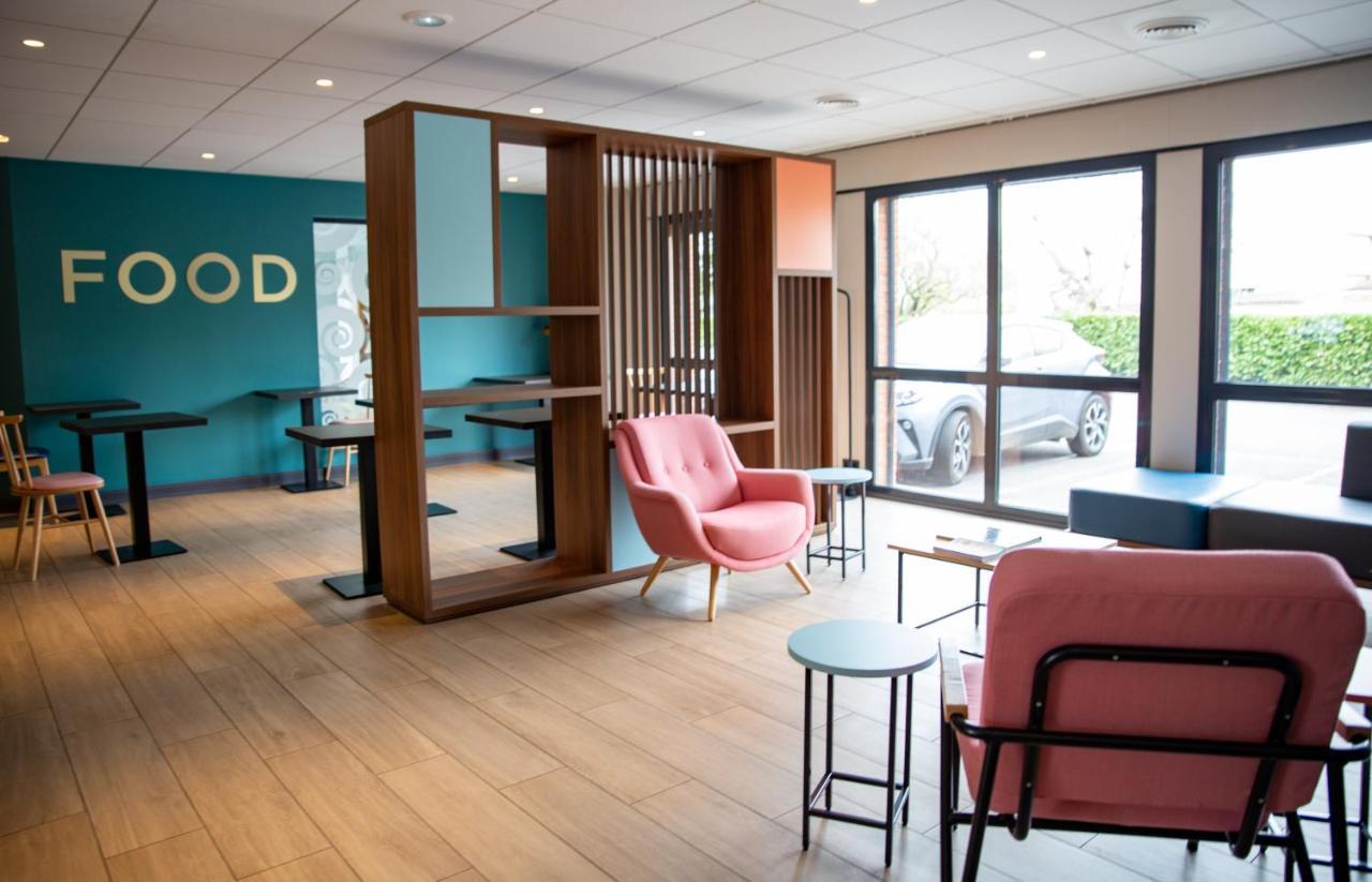 Clarion Aparthotel Toulouse Blagnac Airport Bagian luar foto