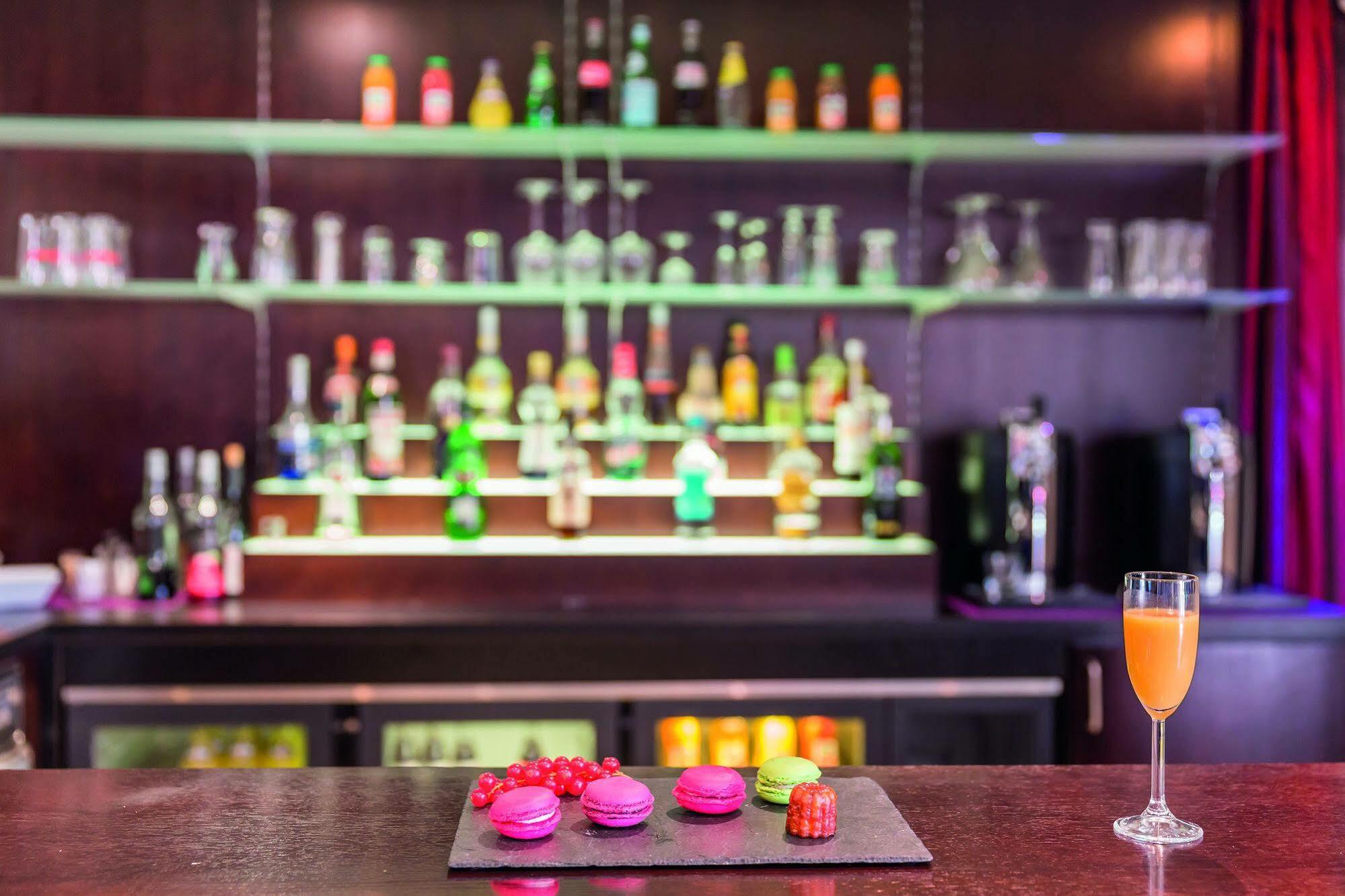 Clarion Aparthotel Toulouse Blagnac Airport Bagian luar foto